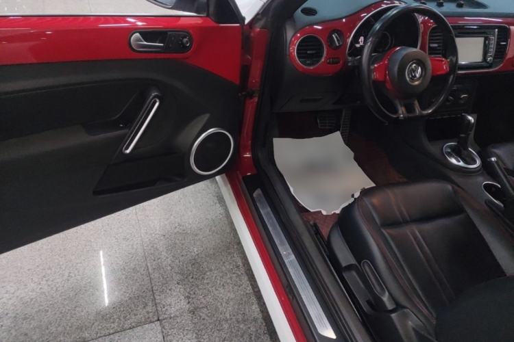 Used Volkswagen Beetle 2015 180TSI model Driver Seat