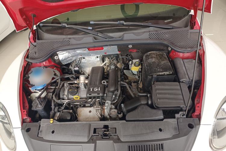 Used Volkswagen Beetle 2015 180TSI model Engine Bay