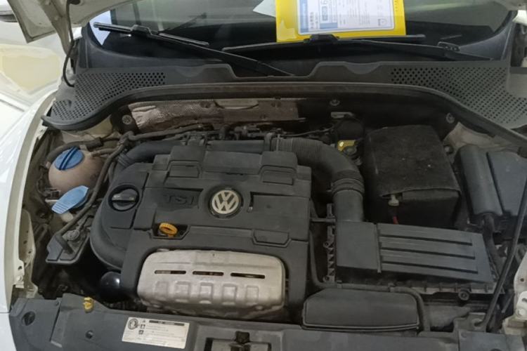 Used Volkswagen Beetle 2015 280TSI Engine Bay