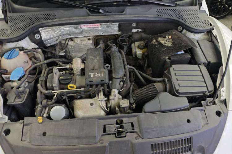 Used Volkswagen Beetle 2015 180TSI model Engine Bay