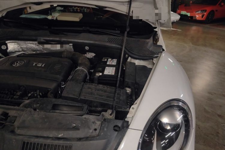 Used Volkswagen Beetle 2015 380TSI Engine Bay Left