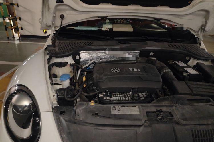 Used Volkswagen Beetle 2015 380TSI Engine Bay Right