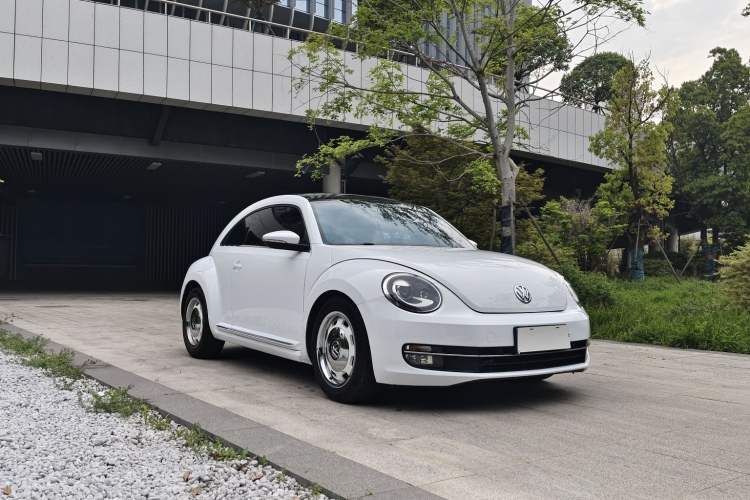 Used Volkswagen Beetle 2015 180TSI model Exterior 1