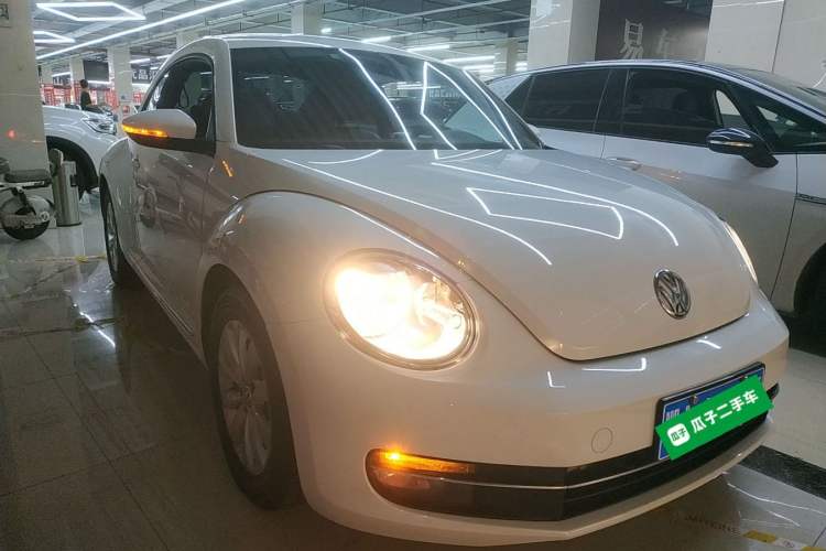 Used Volkswagen Beetle 2015 180TSI model Exterior 2