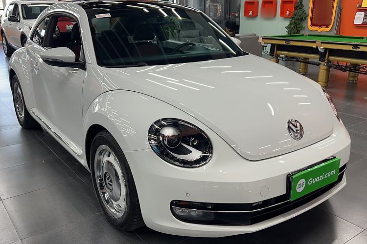 Used Volkswagen Beetle 2015 180TSI model Exterior 2