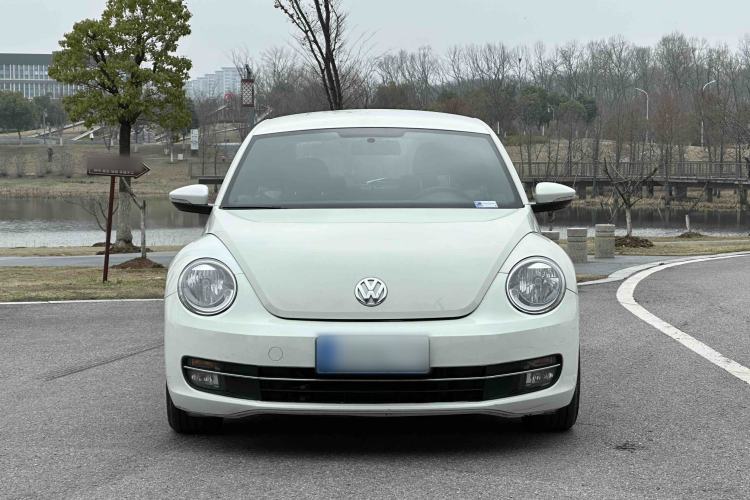 Used Volkswagen Beetle 2015 180TSI model Exterior 3