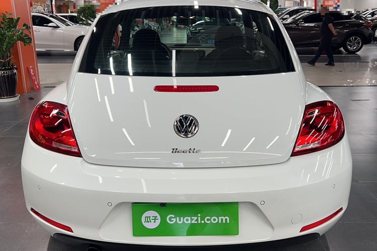Used Volkswagen Beetle 2015 180TSI model Exterior 4