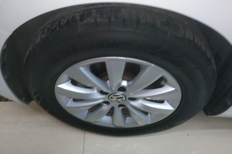 Used Volkswagen Beetle 2015 180TSI model Exterior 7