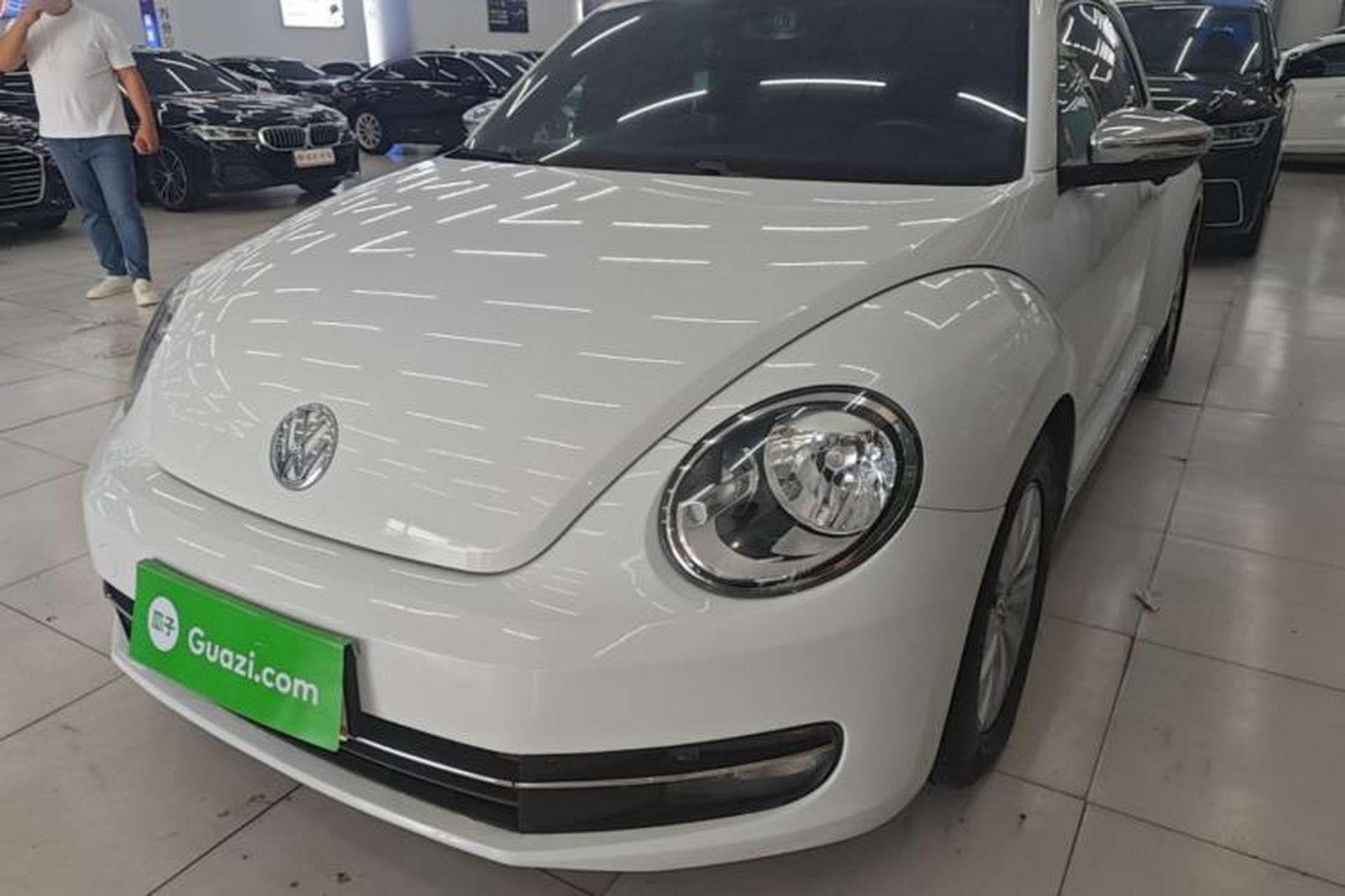 Used Volkswagen Beetle 2015 180TSI model Front Left 45 Deg