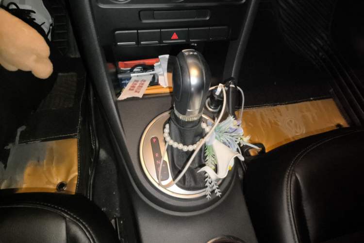 Used Volkswagen Beetle 2015 280TSI Gear Lever