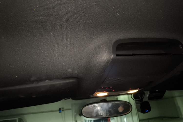 Used Volkswagen Beetle 2015 280TSI Headliner