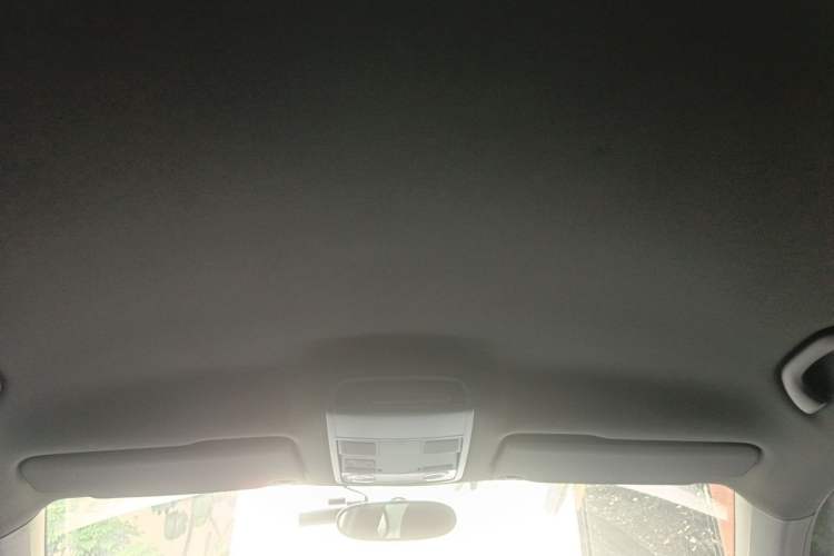 Used Volkswagen Beetle 2015 280TSI Headliner