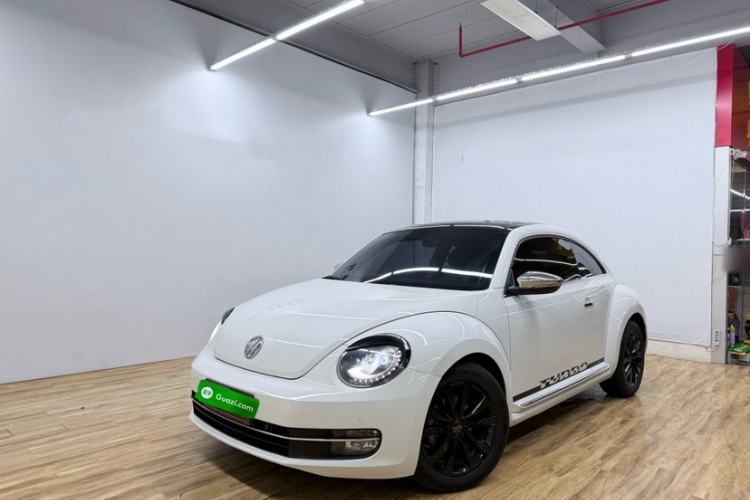 Used Volkswagen Beetle 2015 280TSI Guazi used car, China used car export, Used car for sale, Used  cars, Cheapest cars for sale