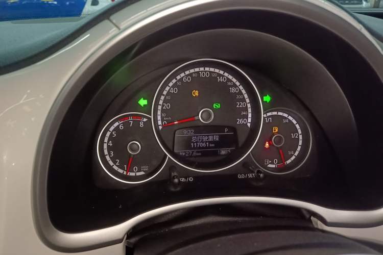 Used Volkswagen Beetle 2015 280TSI Instrument Cluster