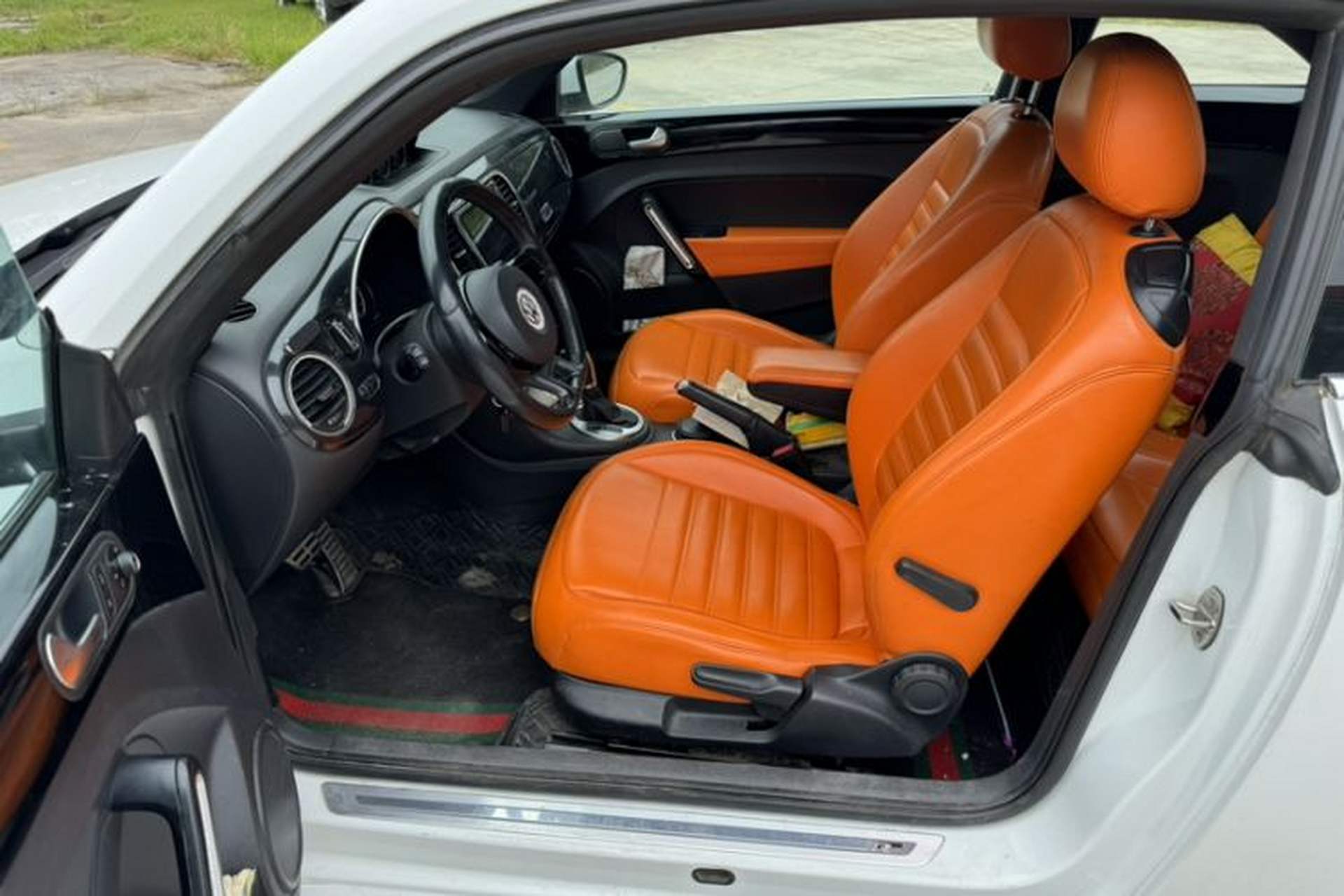 Used Volkswagen Beetle 2015 380TSI Interior 6