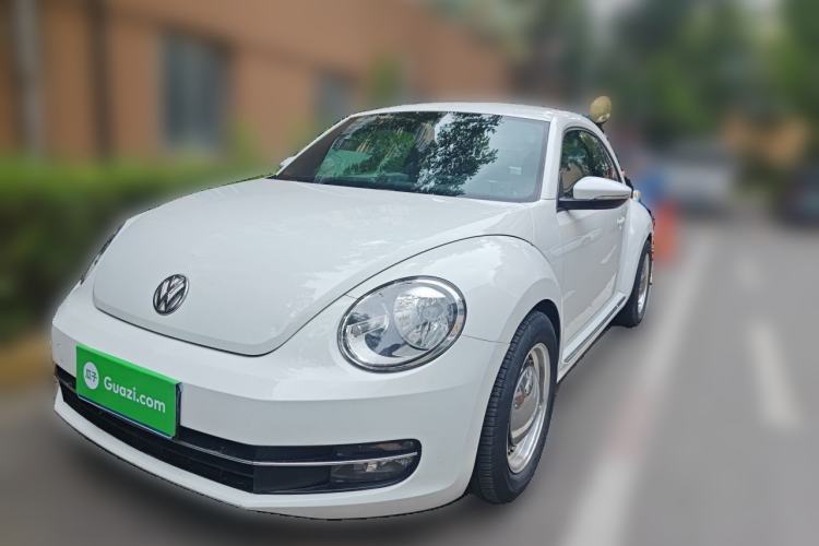 Used Volkswagen Beetle 2015 180TSI model Guazi used car, China used car export, Used car for sale, Used  cars, Cheapest cars for sale