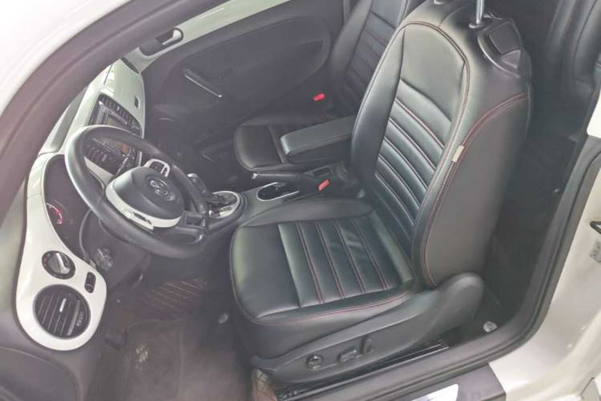 Used Volkswagen Beetle 2015 180TSI model Left Front Seat