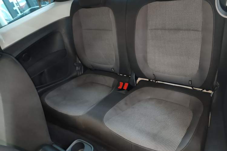 Used Volkswagen Beetle 2015 280TSI Left Rear Seat