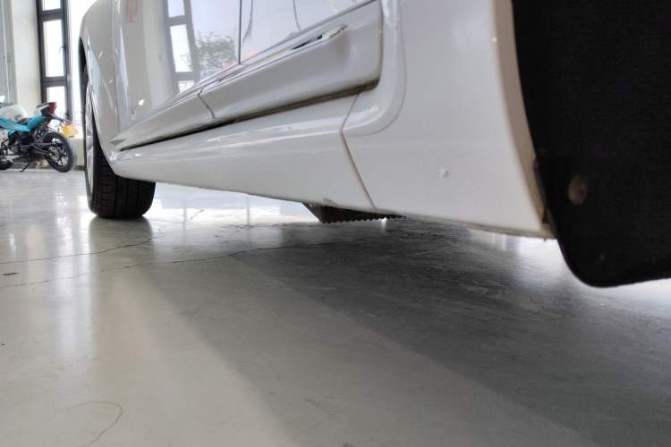 Used Volkswagen Beetle 2015 180TSI model Left Side Sill