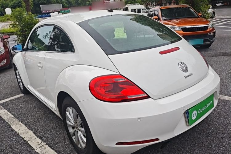 Used Volkswagen Beetle 2015 180TSI model Rear Left 45 Deg