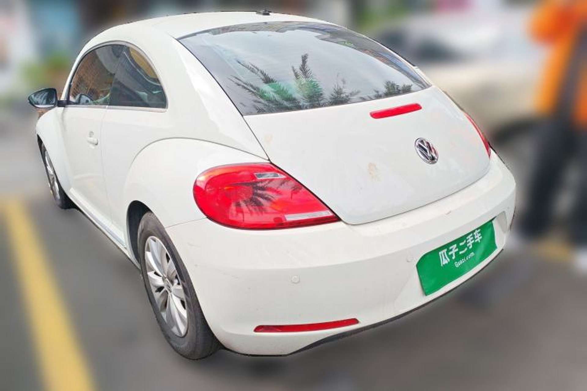 Used Volkswagen Beetle 2015 180TSI model Rear Left 45 Deg