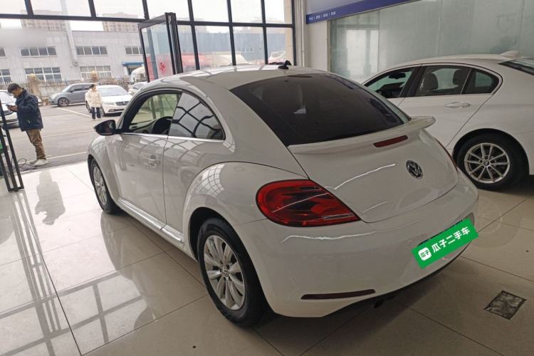 Used Volkswagen Beetle 2015 180TSI model Rear Left 45 Deg