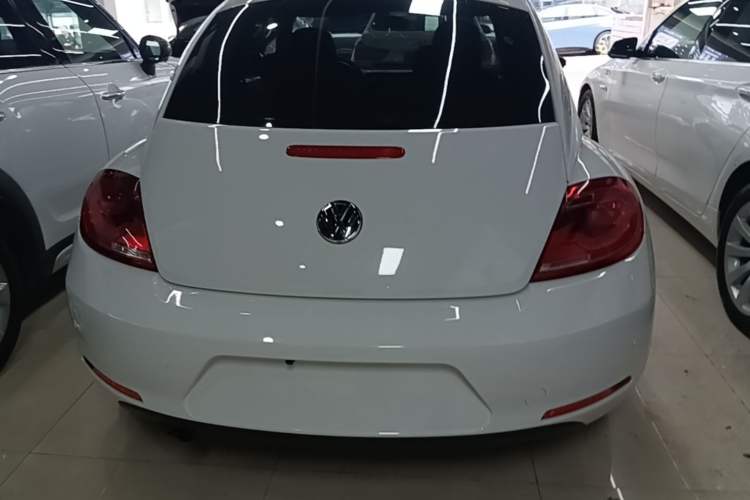 Used Volkswagen Beetle 2015 180TSI model Rear