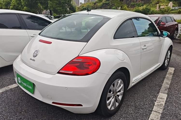 Used Volkswagen Beetle 2015 180TSI model Rear Right 45 Deg