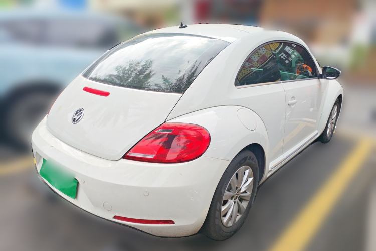 Used Volkswagen Beetle 2015 180TSI model Rear Right 45 Deg