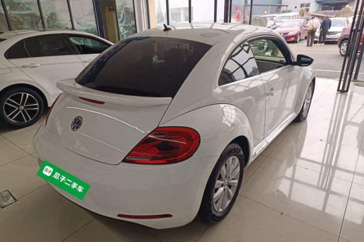 Used Volkswagen Beetle 2015 180TSI model Rear Right 45 Deg