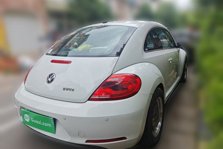 Used Volkswagen Beetle 2015 180TSI model Rear Right 45 Deg