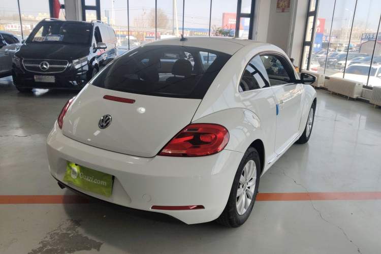 Used Volkswagen Beetle 2015 180TSI model Rear Right 45 Deg