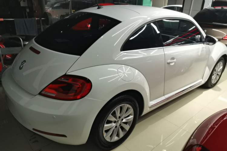Used Volkswagen Beetle 2015 180TSI model Rear Right 45 Deg