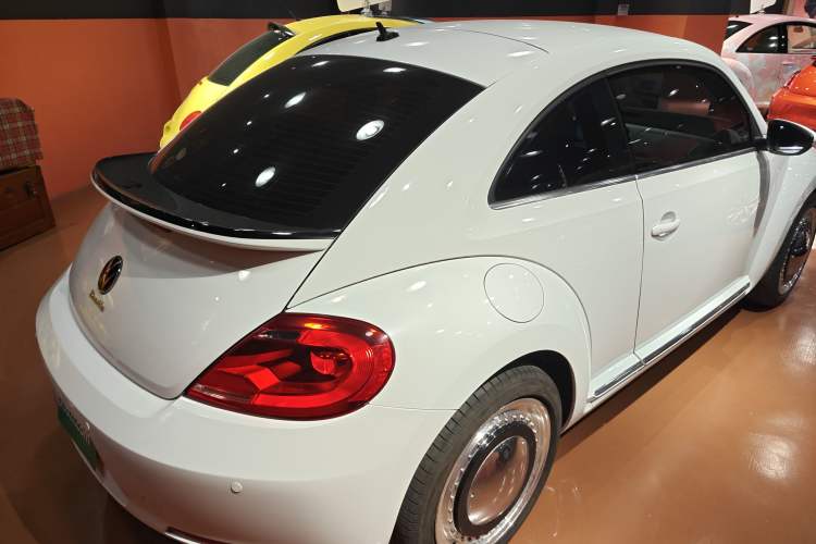Used Volkswagen Beetle 2015 280TSI Rear Right 45 Deg