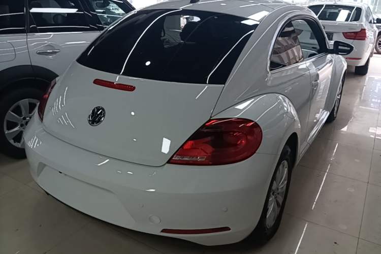 Used Volkswagen Beetle 2015 180TSI model Rear Right 45 Deg