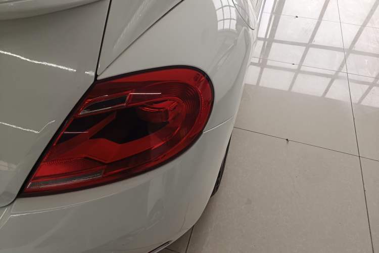 Used Volkswagen Beetle 2015 180TSI model Right Rear Taillight