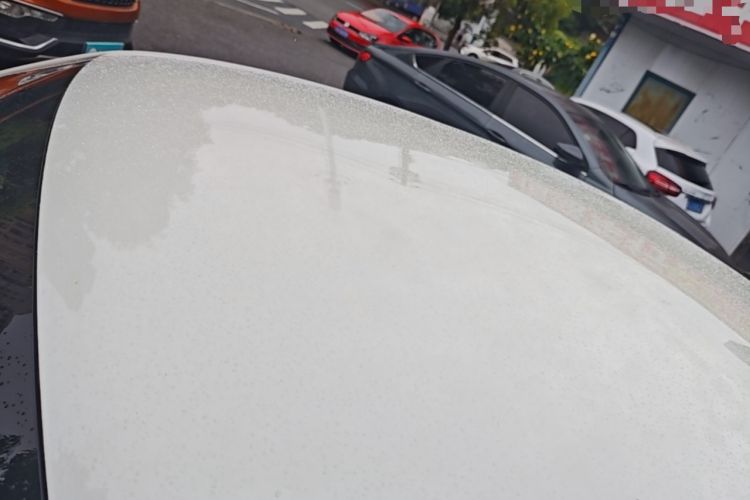 Used Volkswagen Beetle 2015 180TSI model Roof