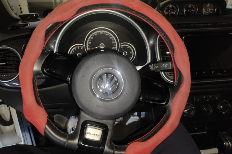 Used Volkswagen Beetle 2015 380TSI Steering Wheel