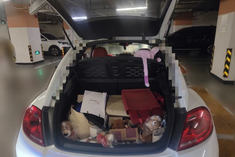 Used Volkswagen Beetle 2015 380TSI Trunk