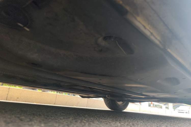 Used Volkswagen Beetle 2015 180TSI model Chassis Front Left