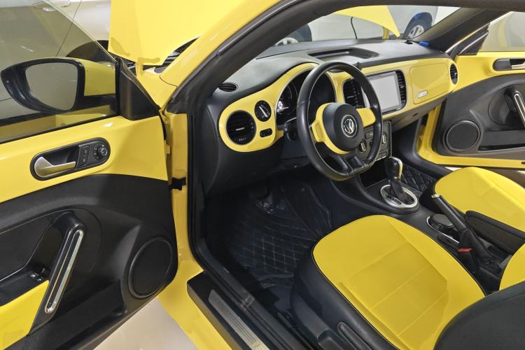 Used Volkswagen Beetle 2015 180TSI model Driver Seat