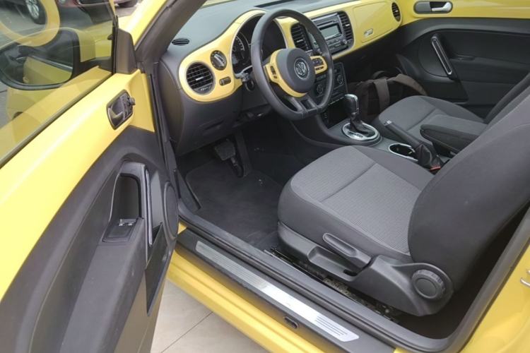 Used Volkswagen Beetle 2015 280TSI Driver Seat