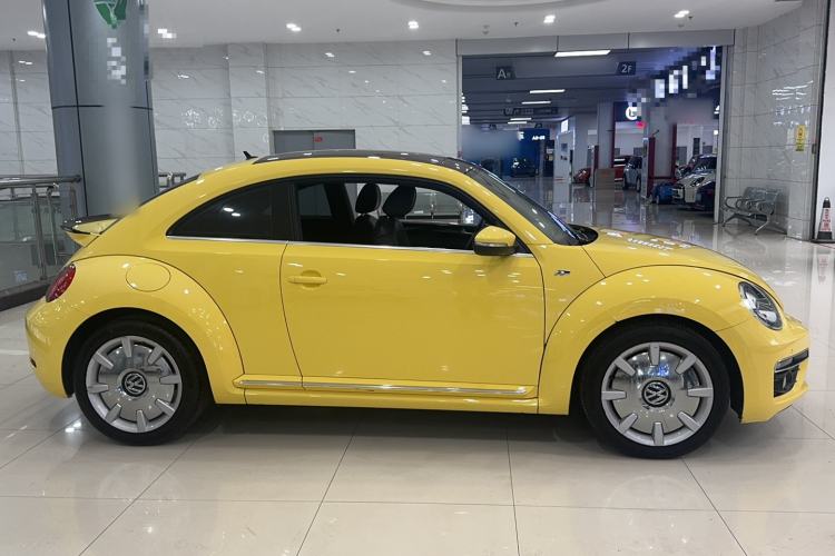 Used Volkswagen Beetle 2015 380TSI Exterior 2