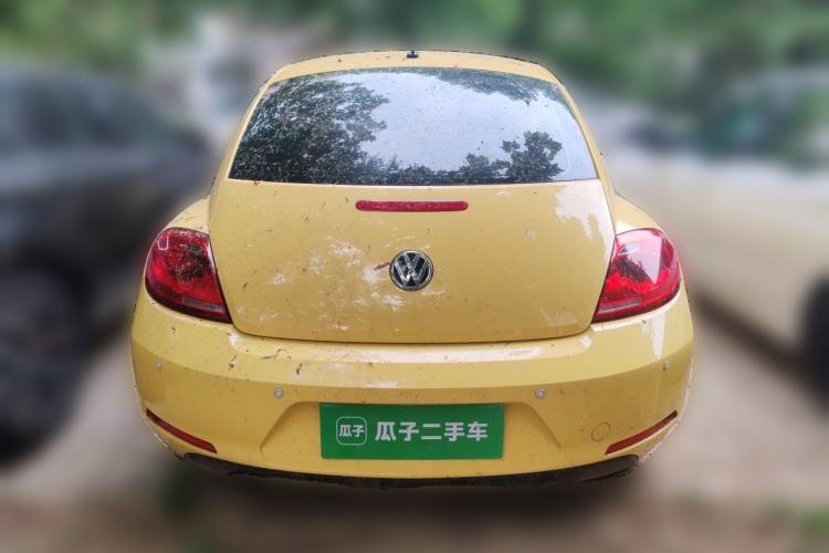 Used Volkswagen Beetle 2015 180TSI model Exterior 4