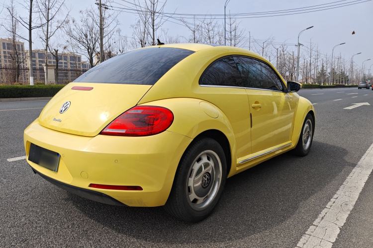 Used Volkswagen Beetle 2015 180TSI model Exterior 6