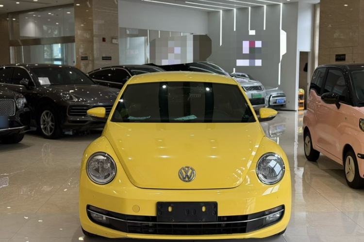 Used Volkswagen Beetle 2015 180TSI model Exterior 6