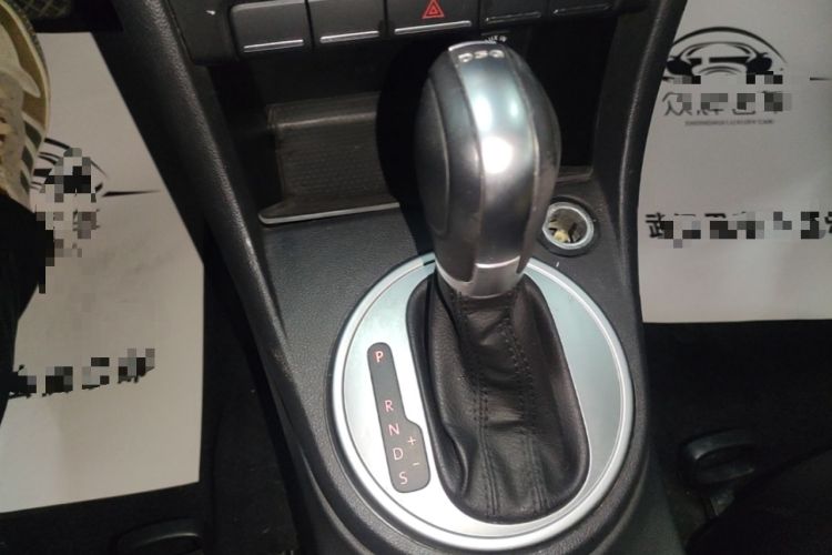 Used Volkswagen Beetle 2015 180TSI model Gear Lever