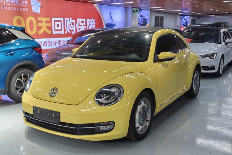 Used Volkswagen Beetle 2015 180TSI model Guazi used car, China used car export, Used car for sale, Used  cars, Cheapest cars for sale
