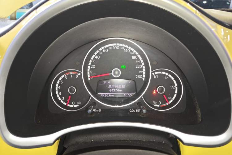 Used Volkswagen Beetle 2015 180TSI model Instrument Cluster