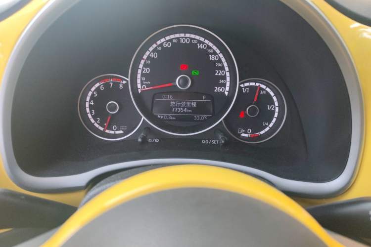 Used Volkswagen Beetle 2015 180TSI model Instrument Cluster